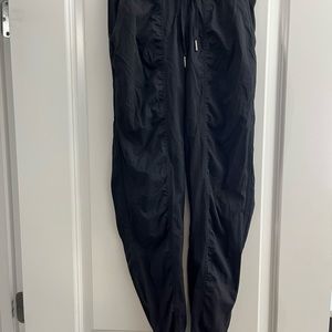 Size 2 Dance Studio Mid-Rise Jogger Full Length